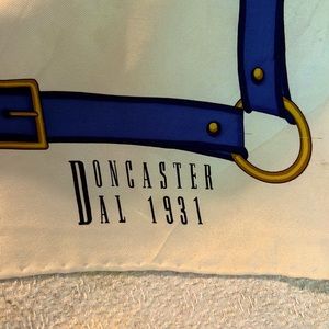Doncaster Dal 1931 scarf